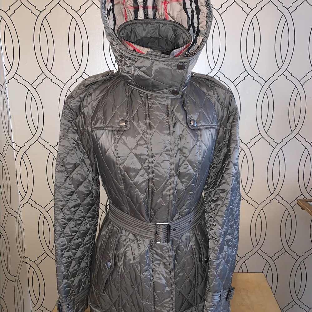 The perfect Burberry jacket.